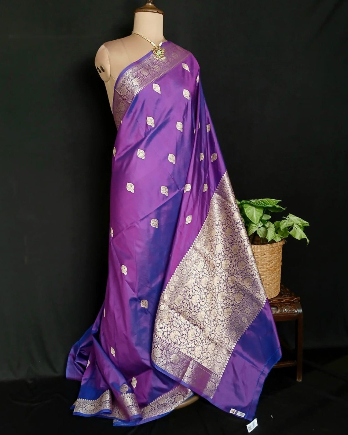 Banarasi Kadua Katan Silk Saree – (BANA0041)