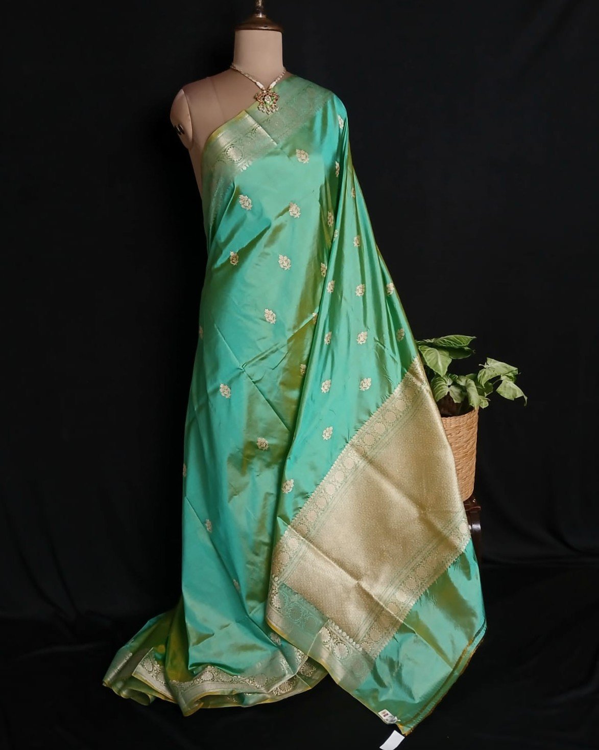Banarasi Kadua Katan Silk Saree – (BANA0031)
