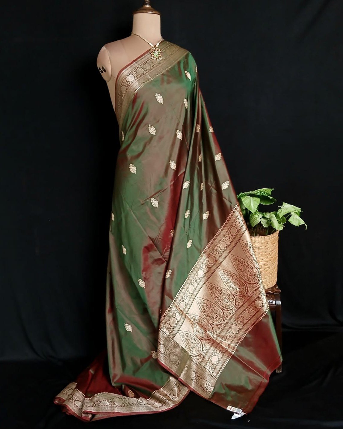 Banarasi Kadua Katan Silk Saree – (BANA0032)