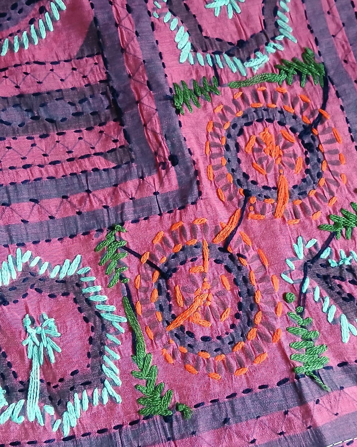 Hand Embroidered Dupatta from Punjab - (HEDP0001) - Image 2