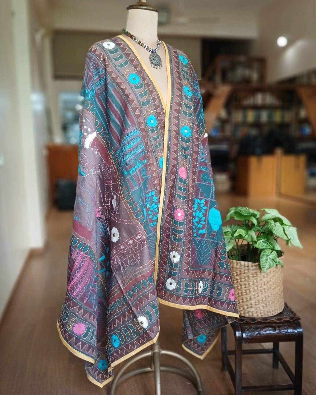 Hand Embroidered Dupatta from Punjab - (HEDP0007)