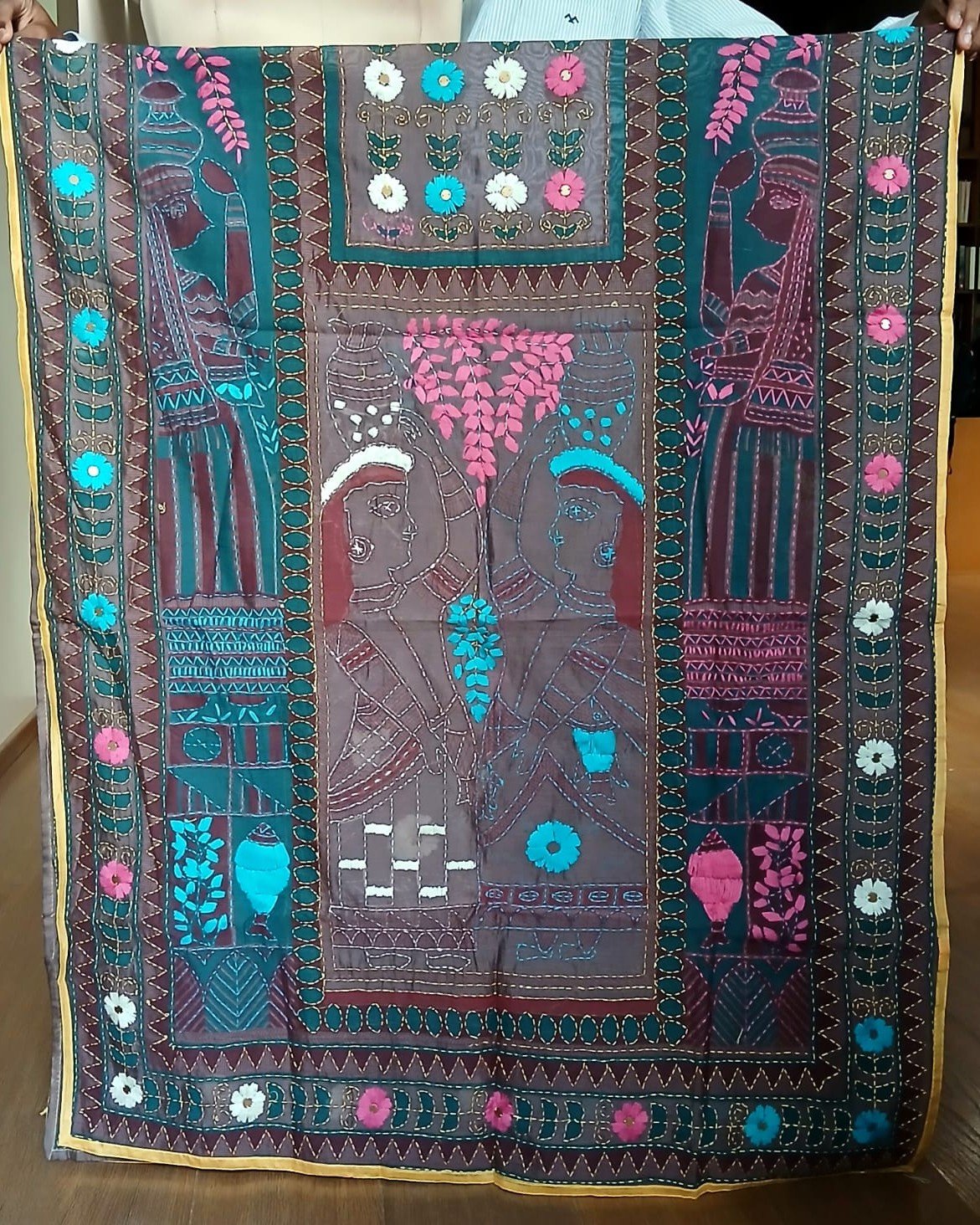 Hand Embroidered Dupatta from Punjab - (HEDP0007) - Image 5