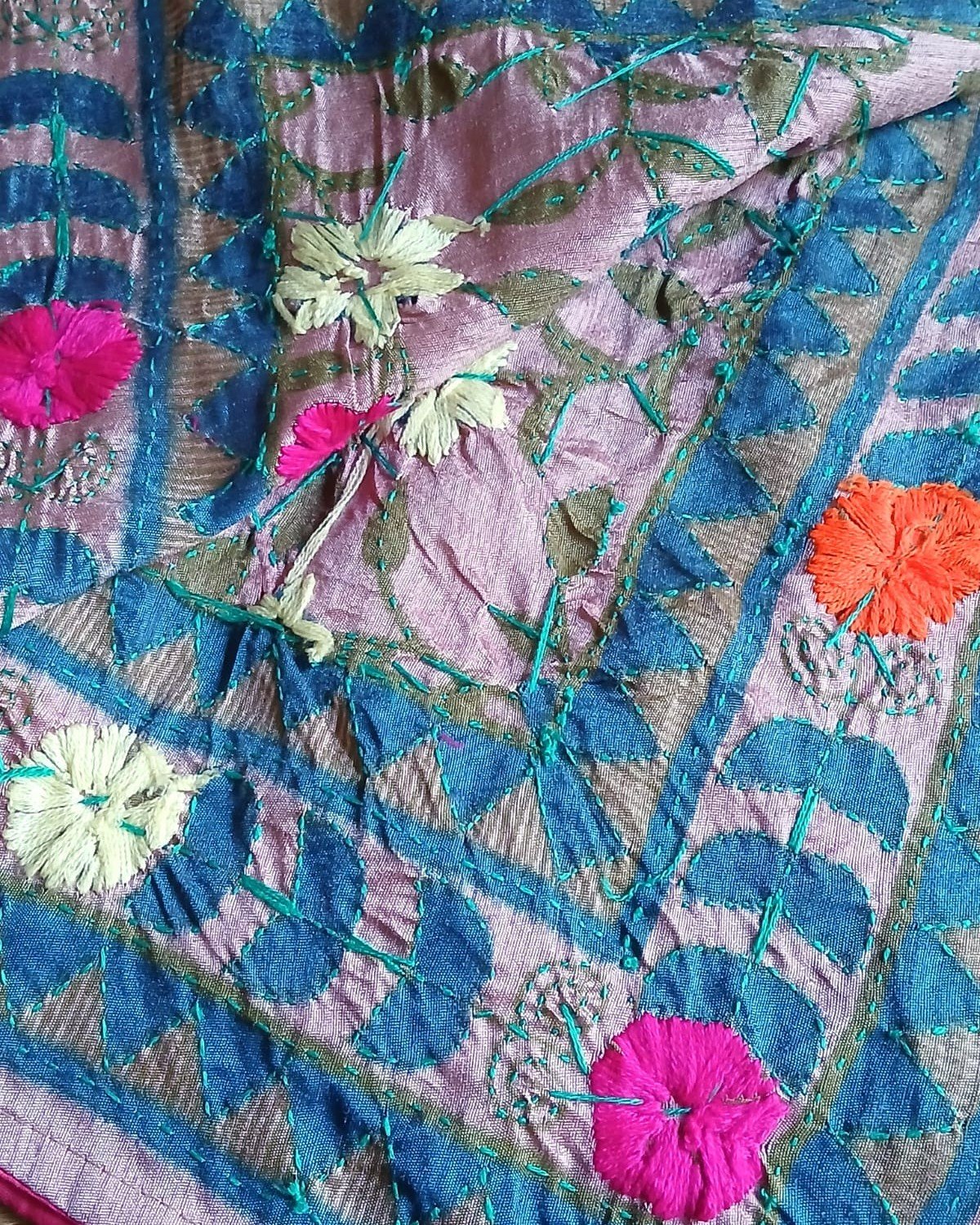 Hand Embroidered Dupatta from Punjab - (HEDP0002) - Image 3