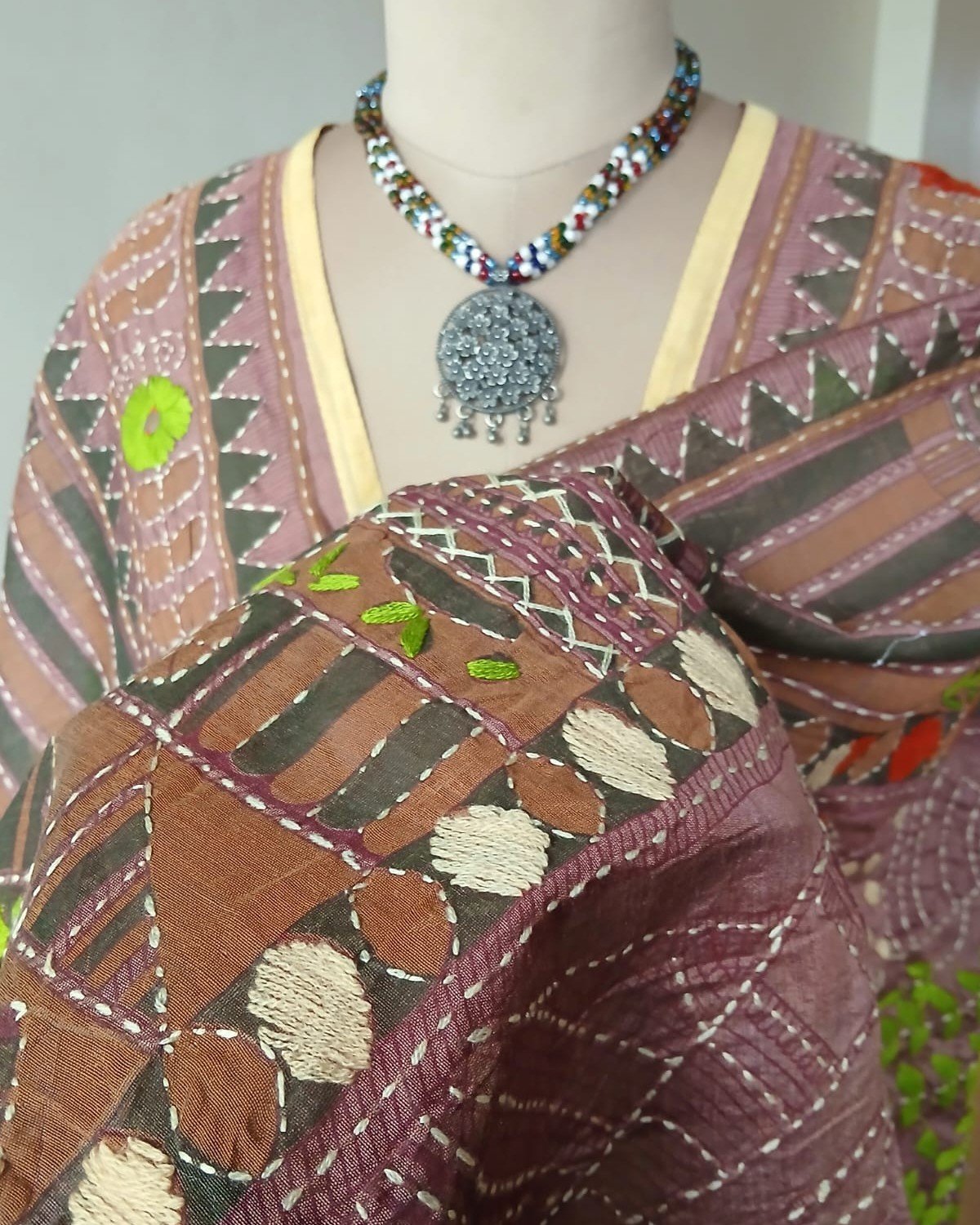 Hand Embroidered Dupatta from Punjab - (HEDP0006) - Image 8
