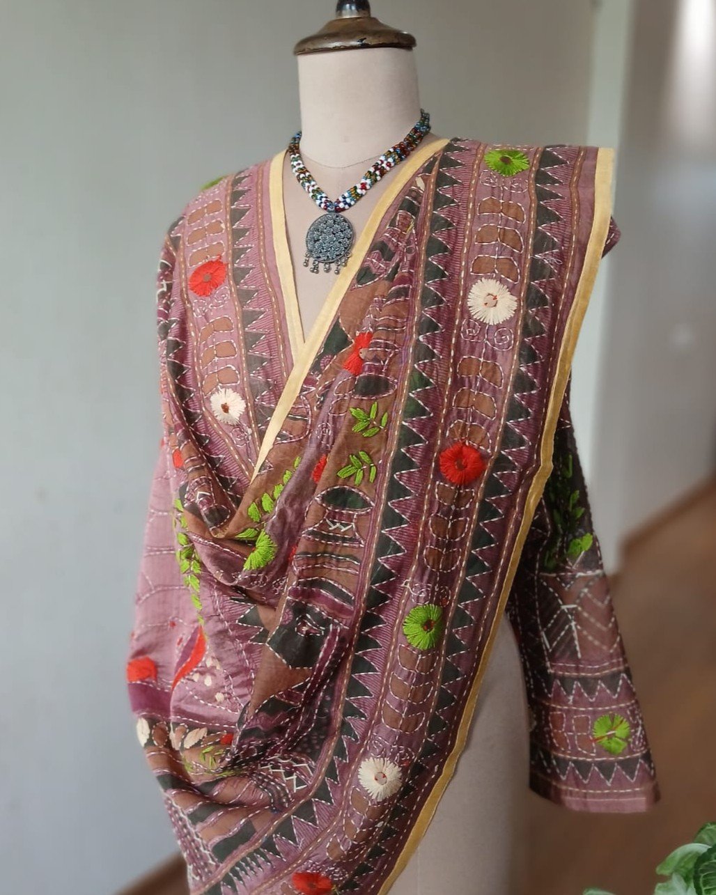 Hand Embroidered Dupatta from Punjab - (HEDP0006) - Image 7