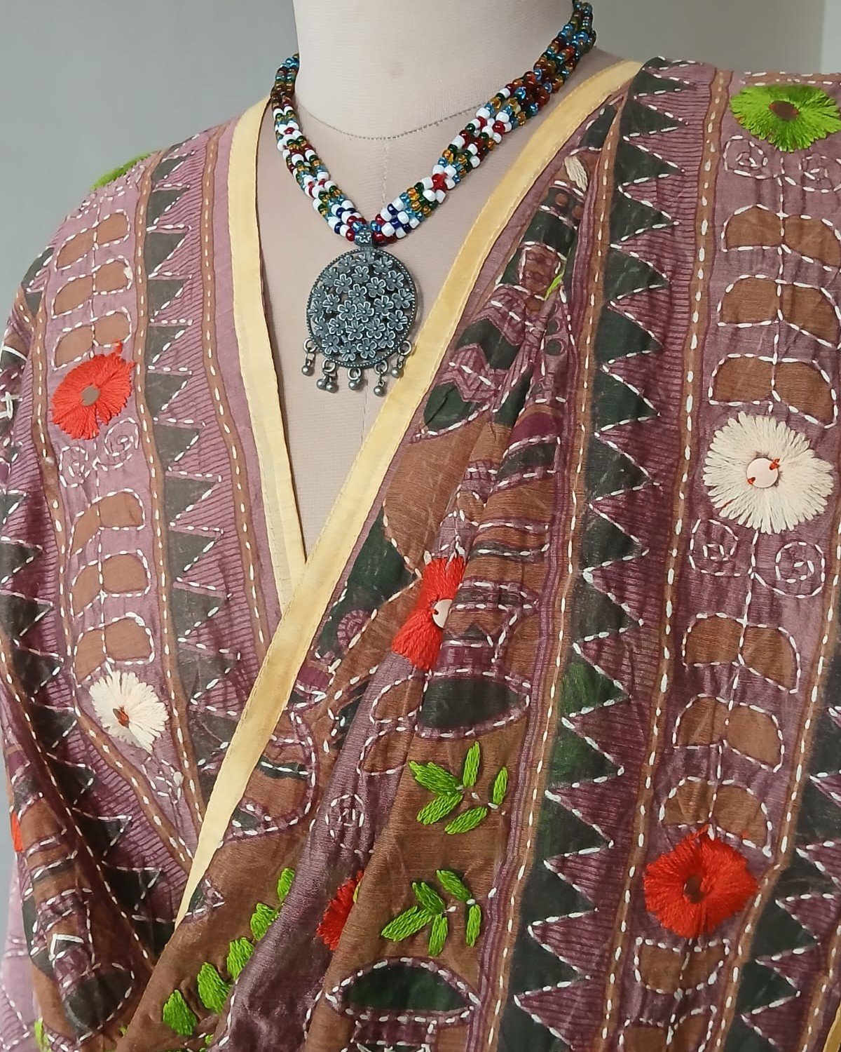 Hand Embroidered Dupatta from Punjab - (HEDP0006) - Image 6