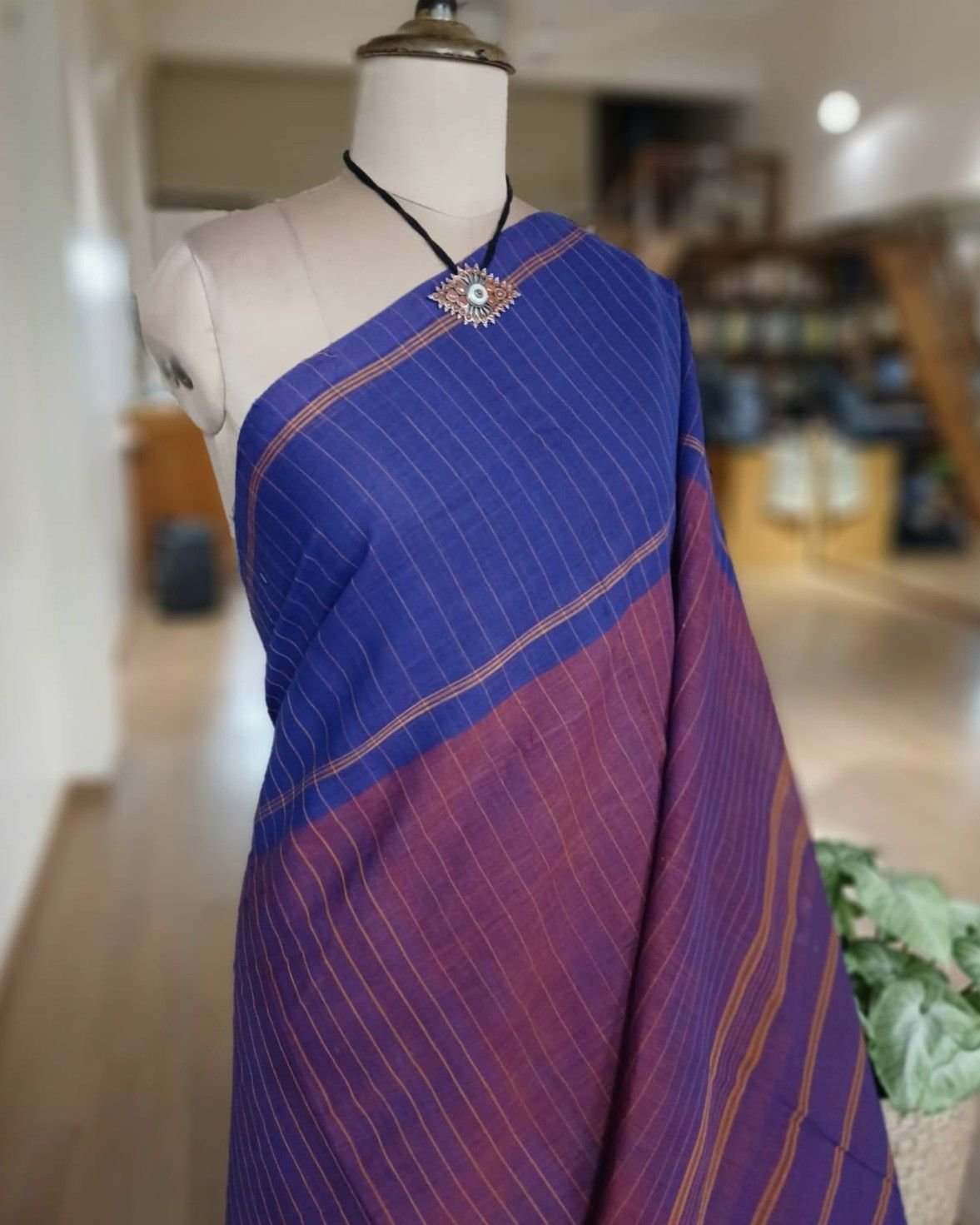 Classic Handwoven 40-count Kandangi from Chettinad – (CHKS0034) - Image 2