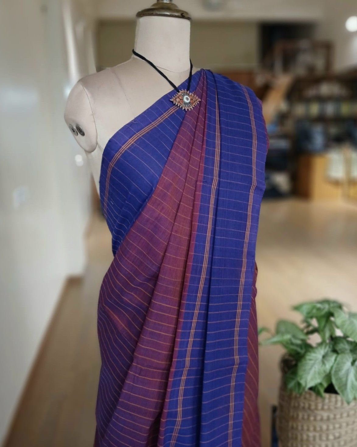 Classic Handwoven 40-count Kandangi from Chettinad – (CHKS0034) - Image 7