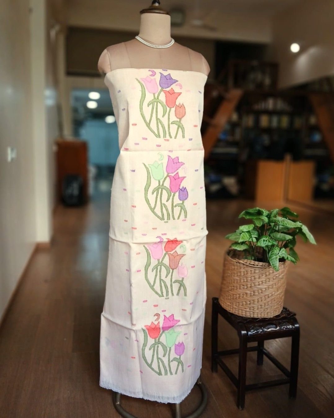 Manipur Handloom 3-piece Salwar Set - (MHSS0040) - Image 4
