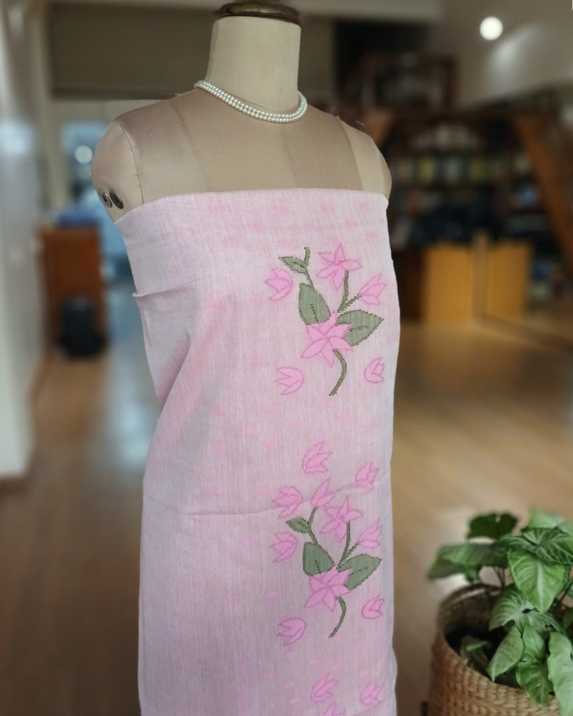 Manipur Handloom 3-piece Salwar Set - (MHSS0029) - Image 8