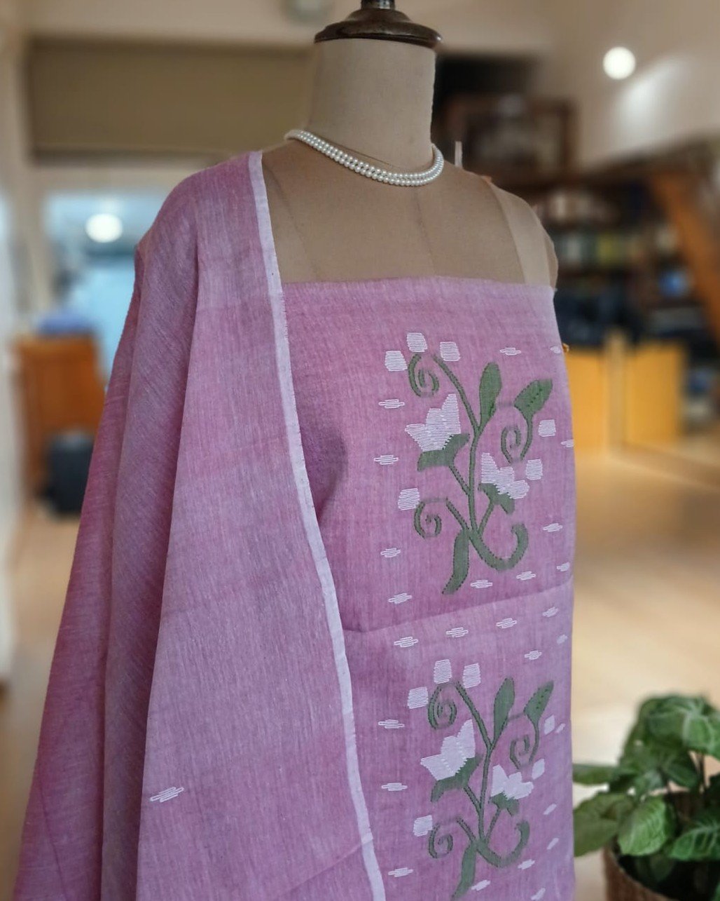 Manipur Handloom 3-piece Salwar Set - (MHSS0033) - Image 5