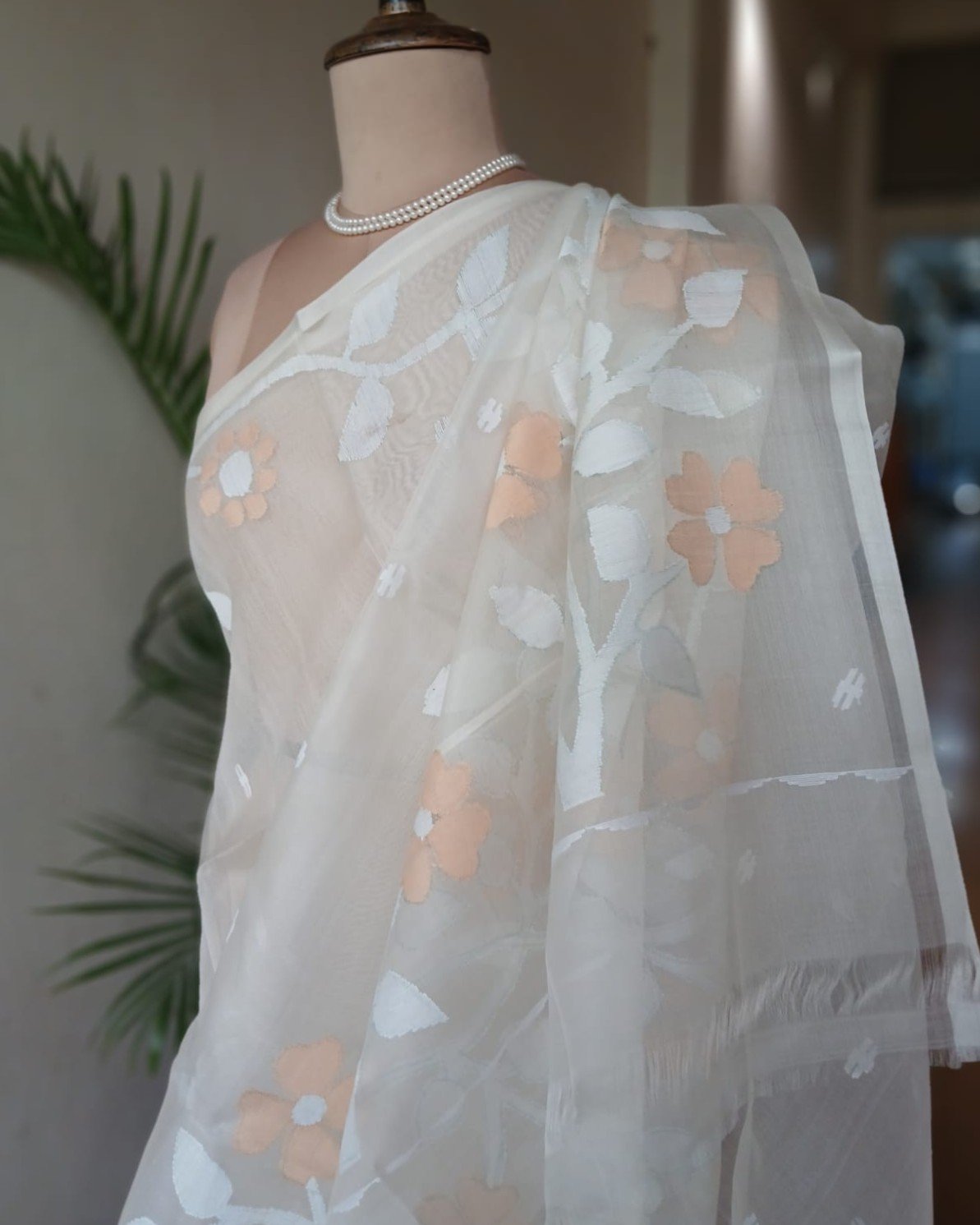 Hand Jamdani in Mulberry Silk with Floral Motifs – (SJMS0018) - Image 5
