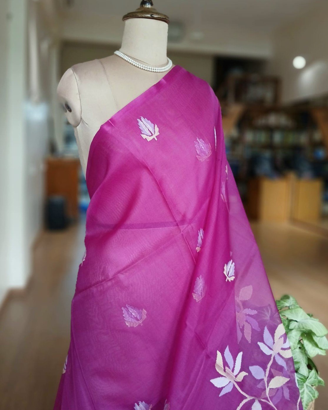 Hand Jamdani in Mulberry Silk with Floral Motifs – (SJMS0014) - Image 2