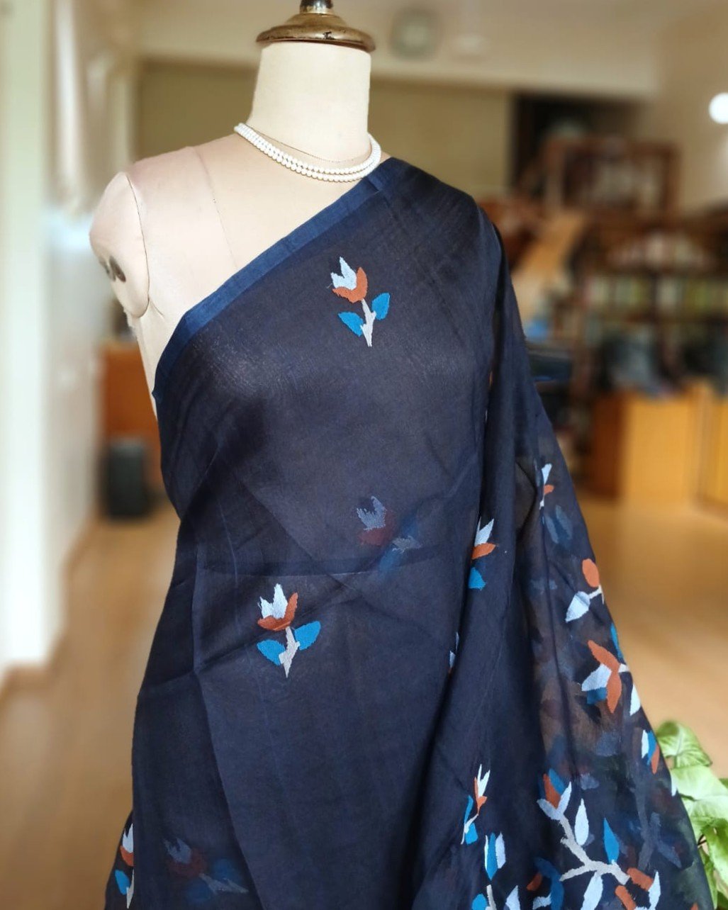 Hand Jamdani in Mulberry Silk with Floral Motifs – (SJMS0015) - Image 2