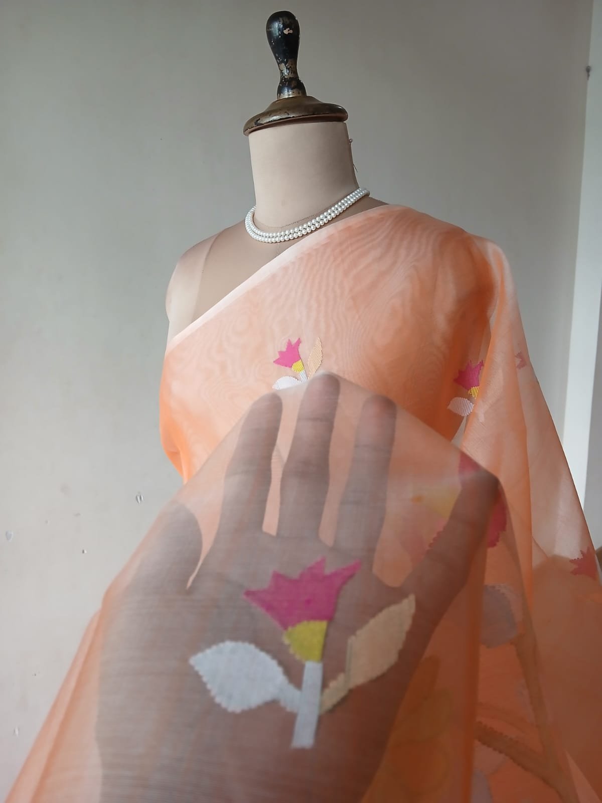 Hand Jamdani in Mulberry Silk with Floral Motifs – (SJMS0017) - Image 7