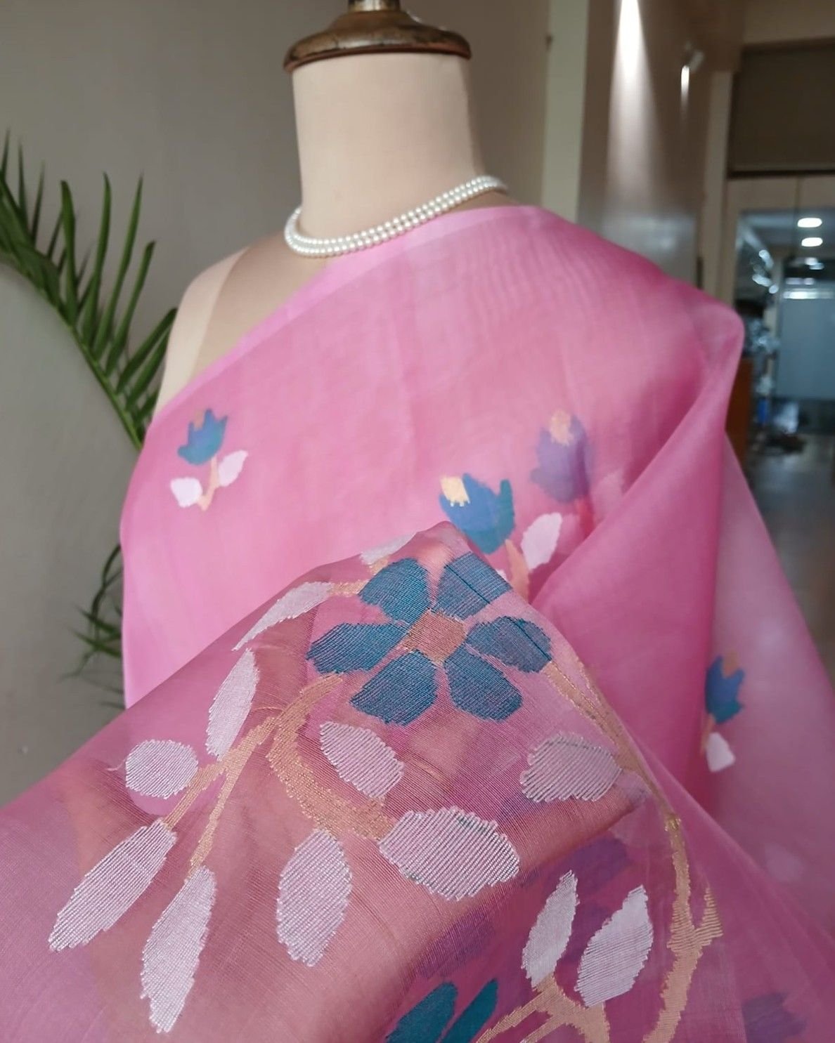 Hand Jamdani in Mulberry Silk with Floral Motifs – (SJMS0022) - Image 3