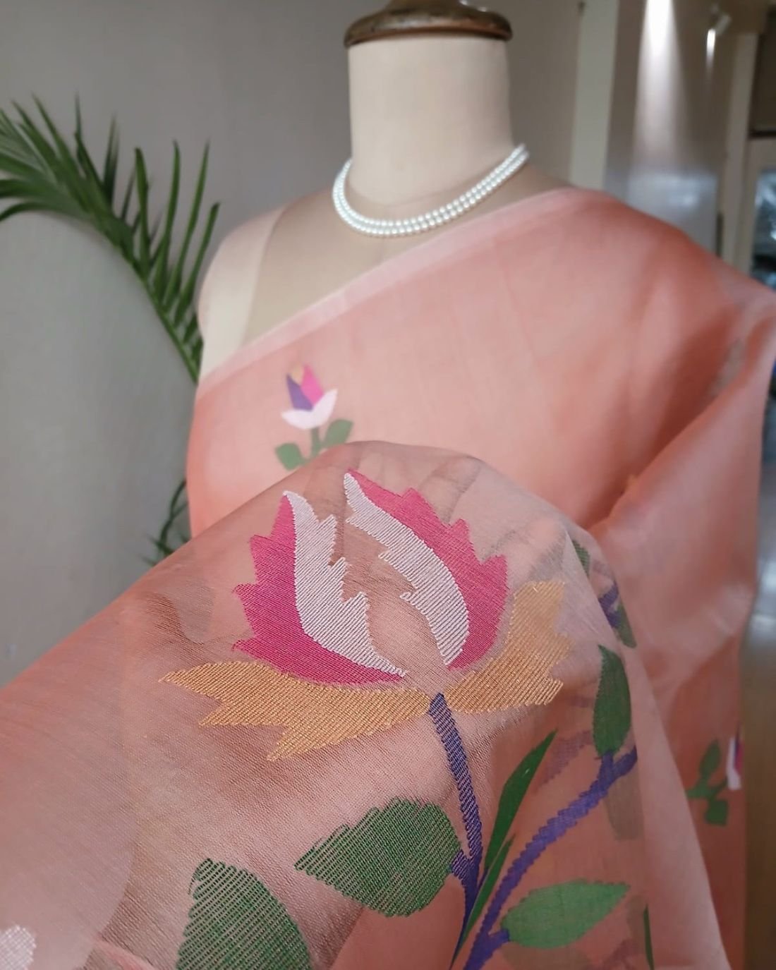 Hand Jamdani in Mulberry Silk with Floral Motifs – (SJMS0024) - Image 3