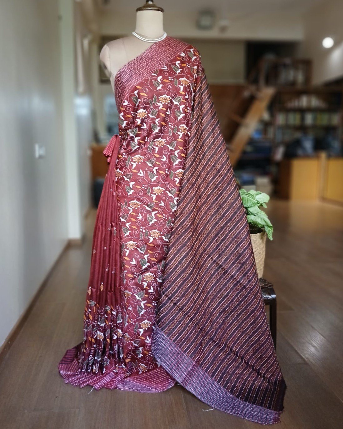 Hand Embroidered Santiniketan Kantha Saree - (SNBK0033)