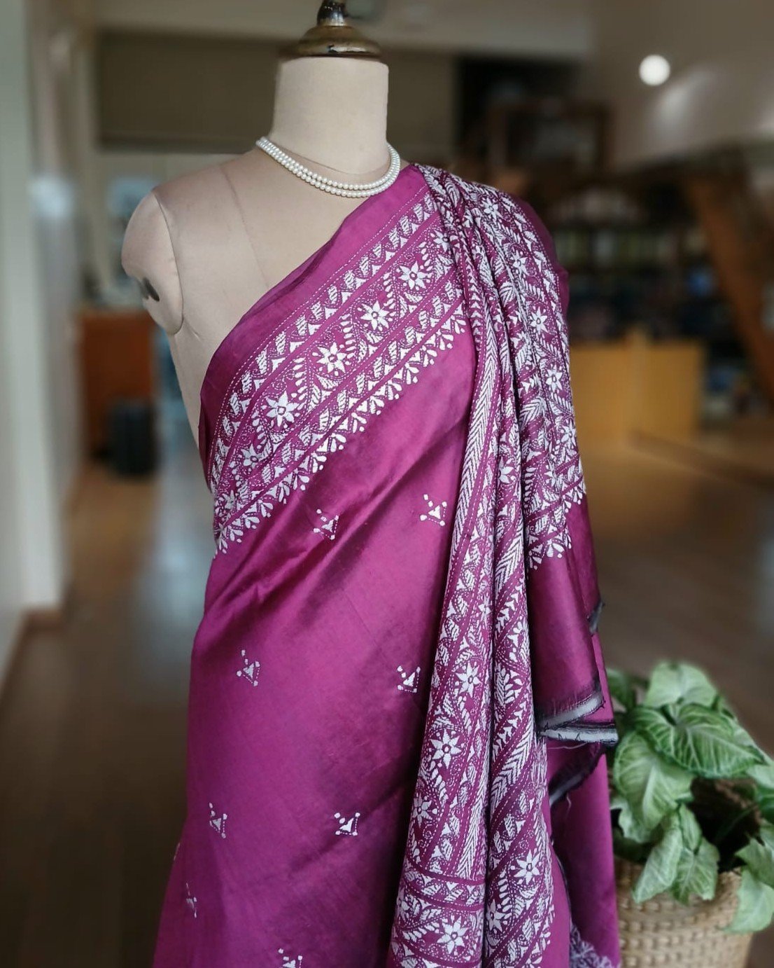 Hand Embroidered Santiniketan Kantha Saree - (SNBK0026) - Image 6