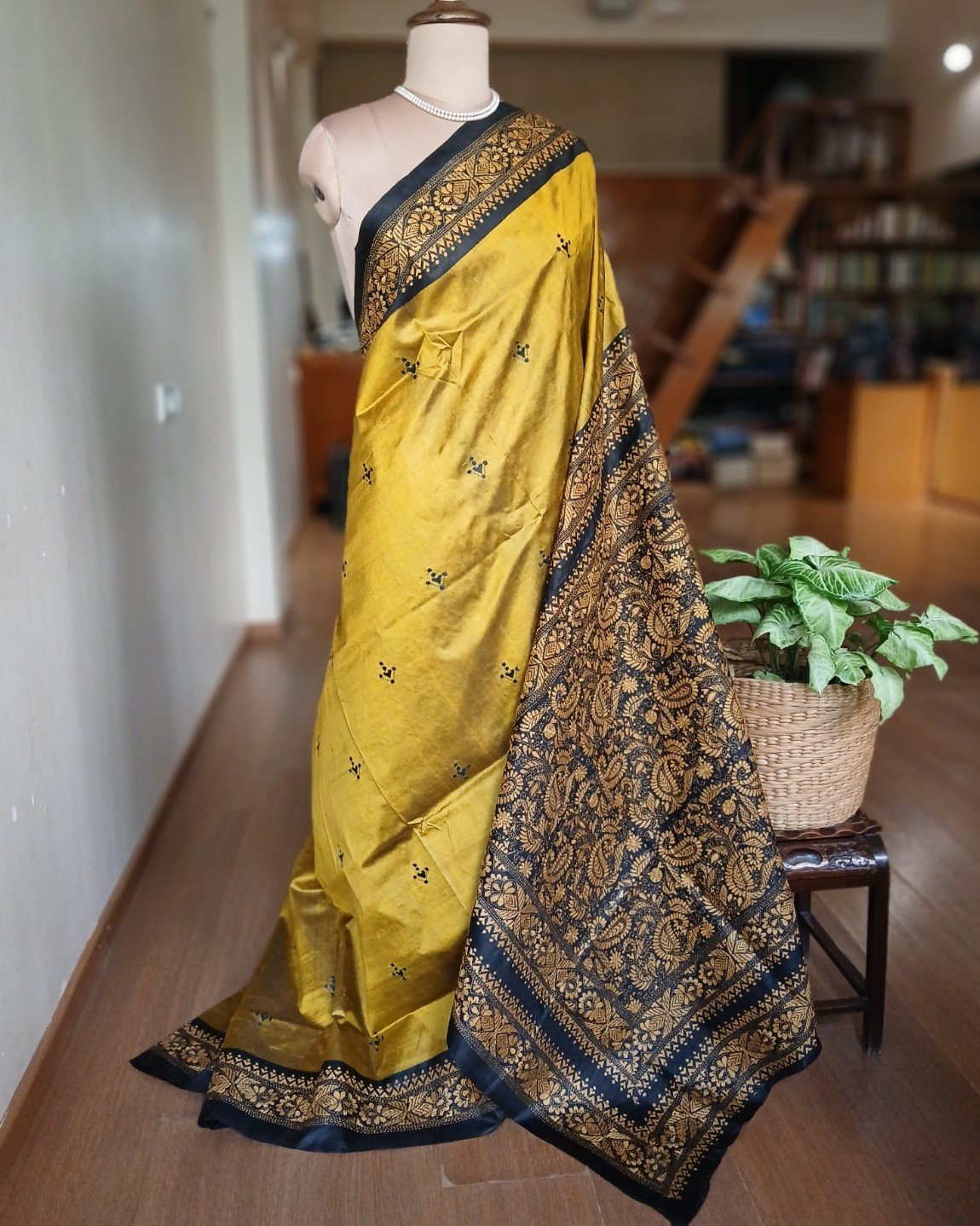Hand Embroidered Santiniketan Kantha Saree - (SNBK0029)