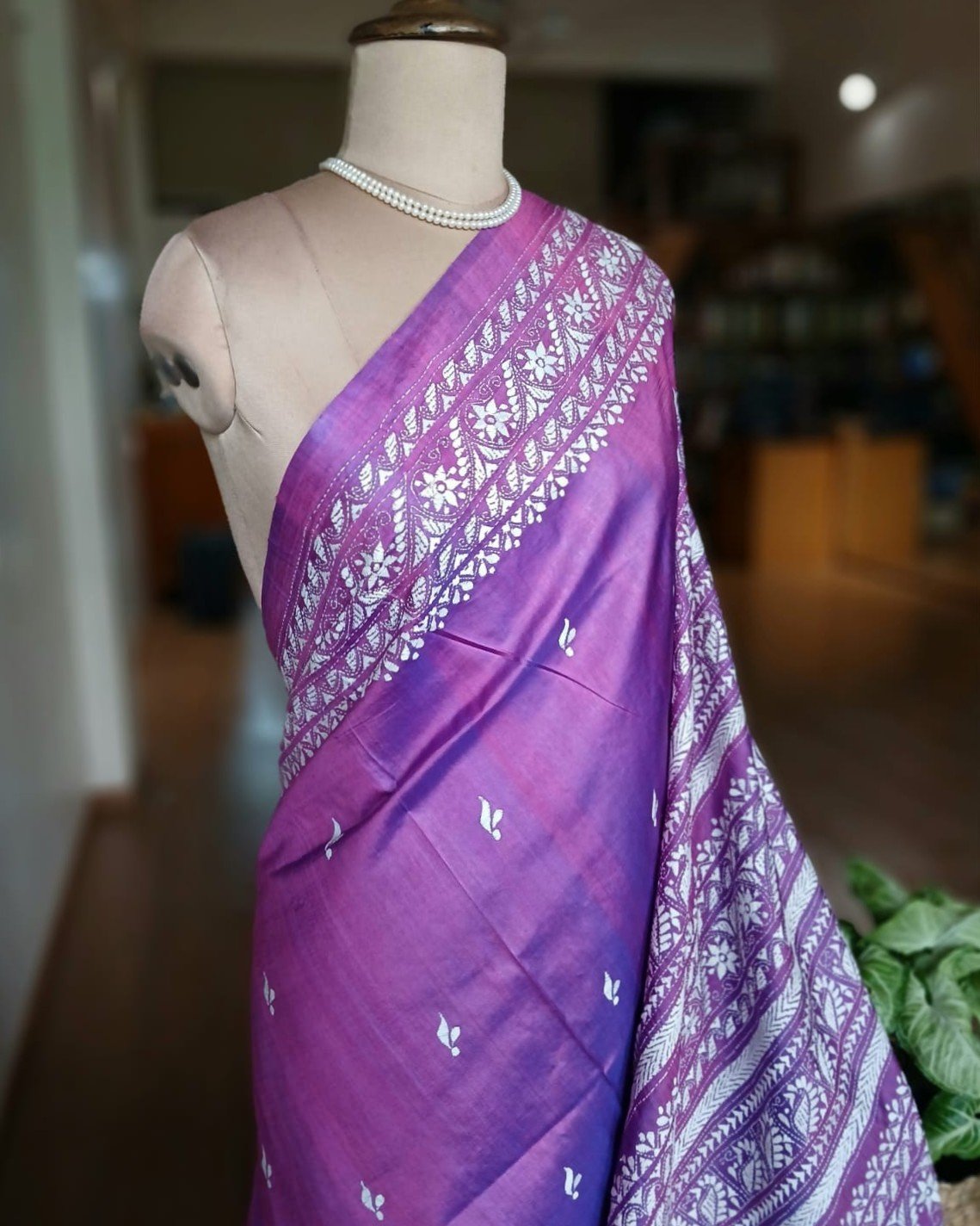 Hand Embroidered Santiniketan Kantha Saree - (SNBK0030) - Image 3