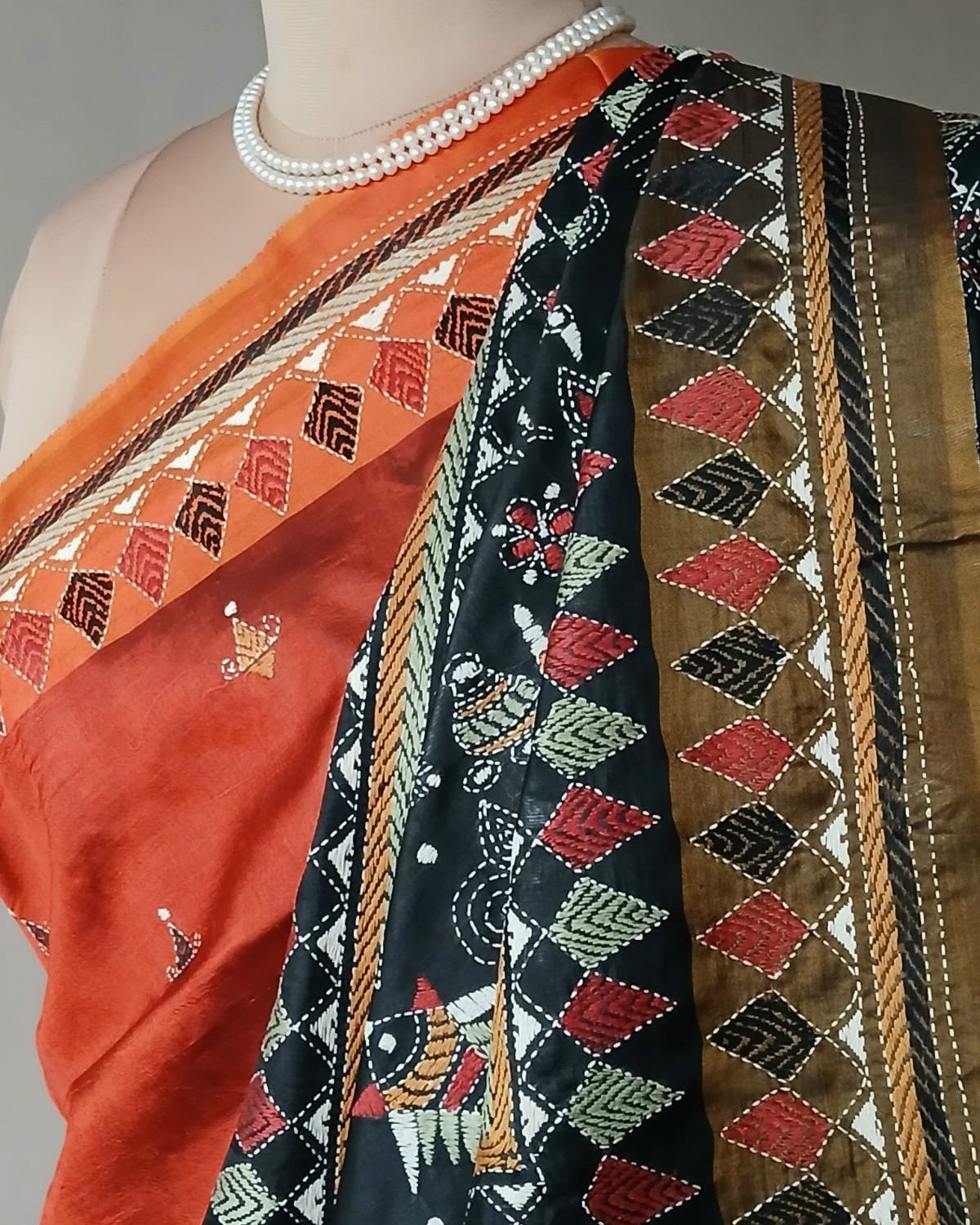 Hand Embroidered Santiniketan Kantha Saree - (SNBK0031) - Image 6