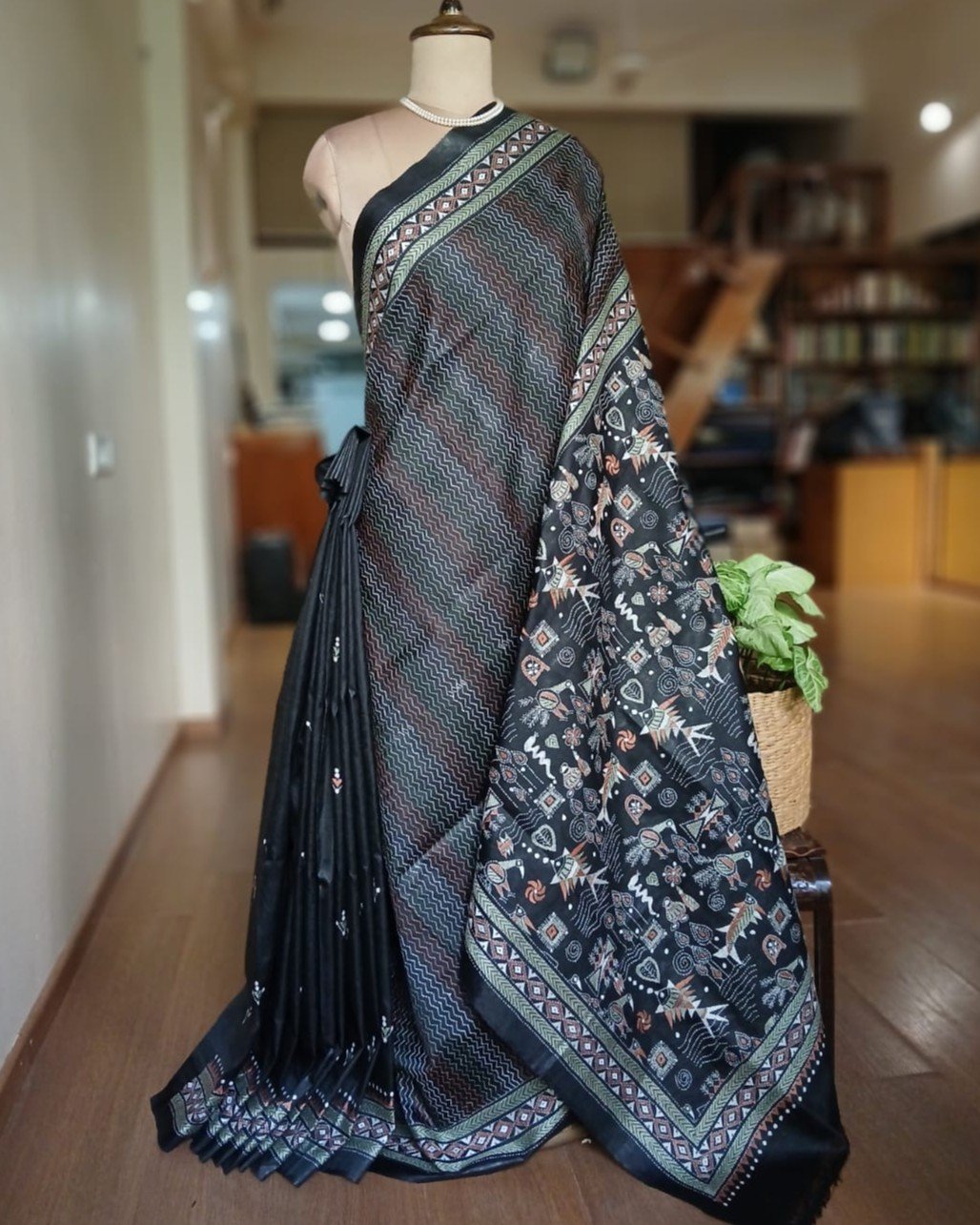 Hand Embroidered Santiniketan Kantha Saree - (SNBK0032)