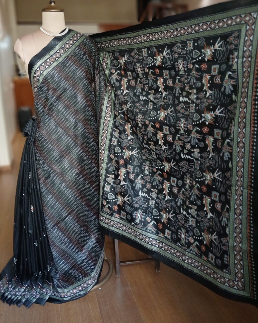 Hand Embroidered Santiniketan Kantha Saree - (SNBK0032) - Image 7