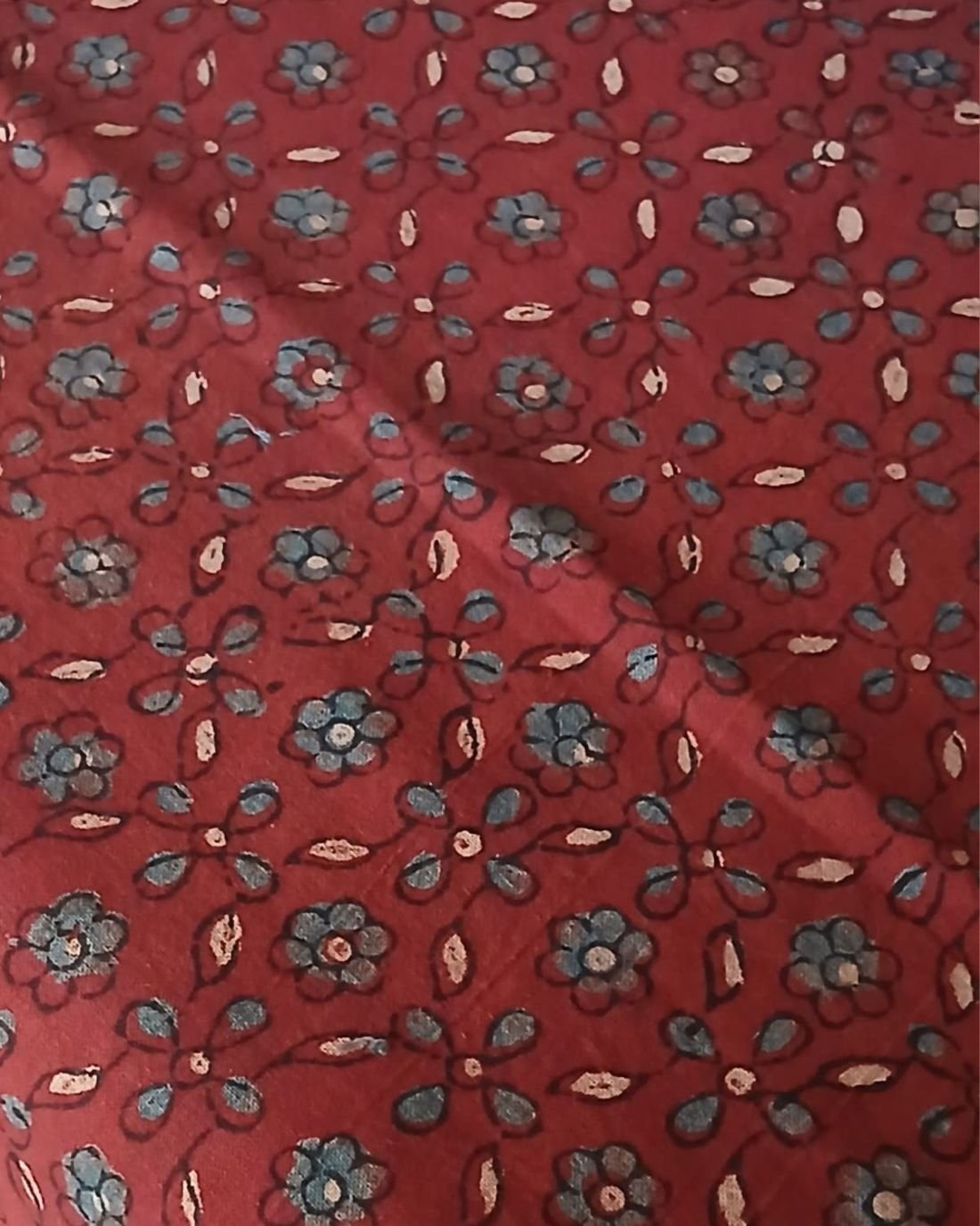 Embroidered Ajrakh Table Runner in Natural Dyes – (EATR0027) - Image 3