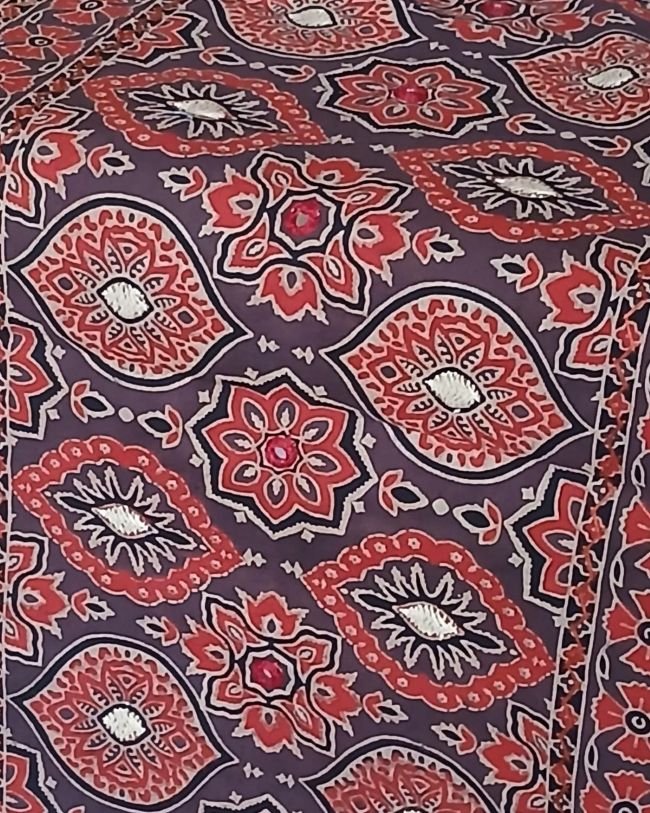 Embroidered Ajrakh Table Runner in Natural Dyes – (EATR0030) - Image 2