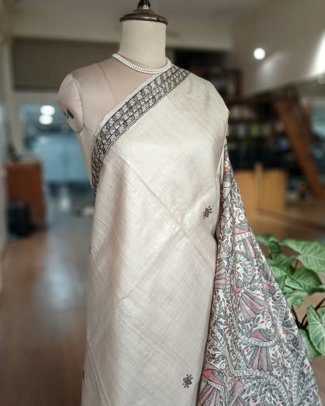 Madhubani on Tussar Silk – (MADT0064) - Image 2