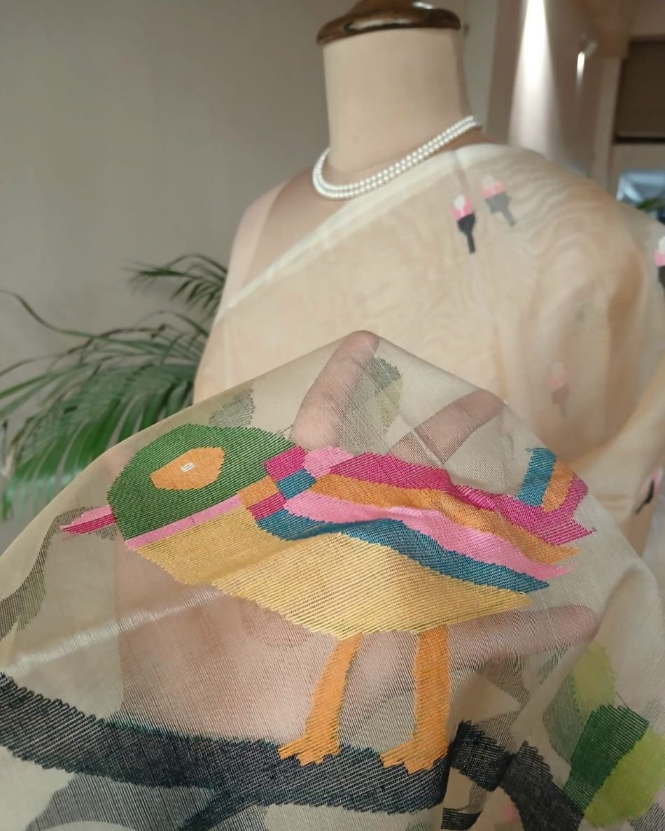 Hand Jamdani in Mulberry Silk with Bird Motifs – (SJMS0026) - Image 3