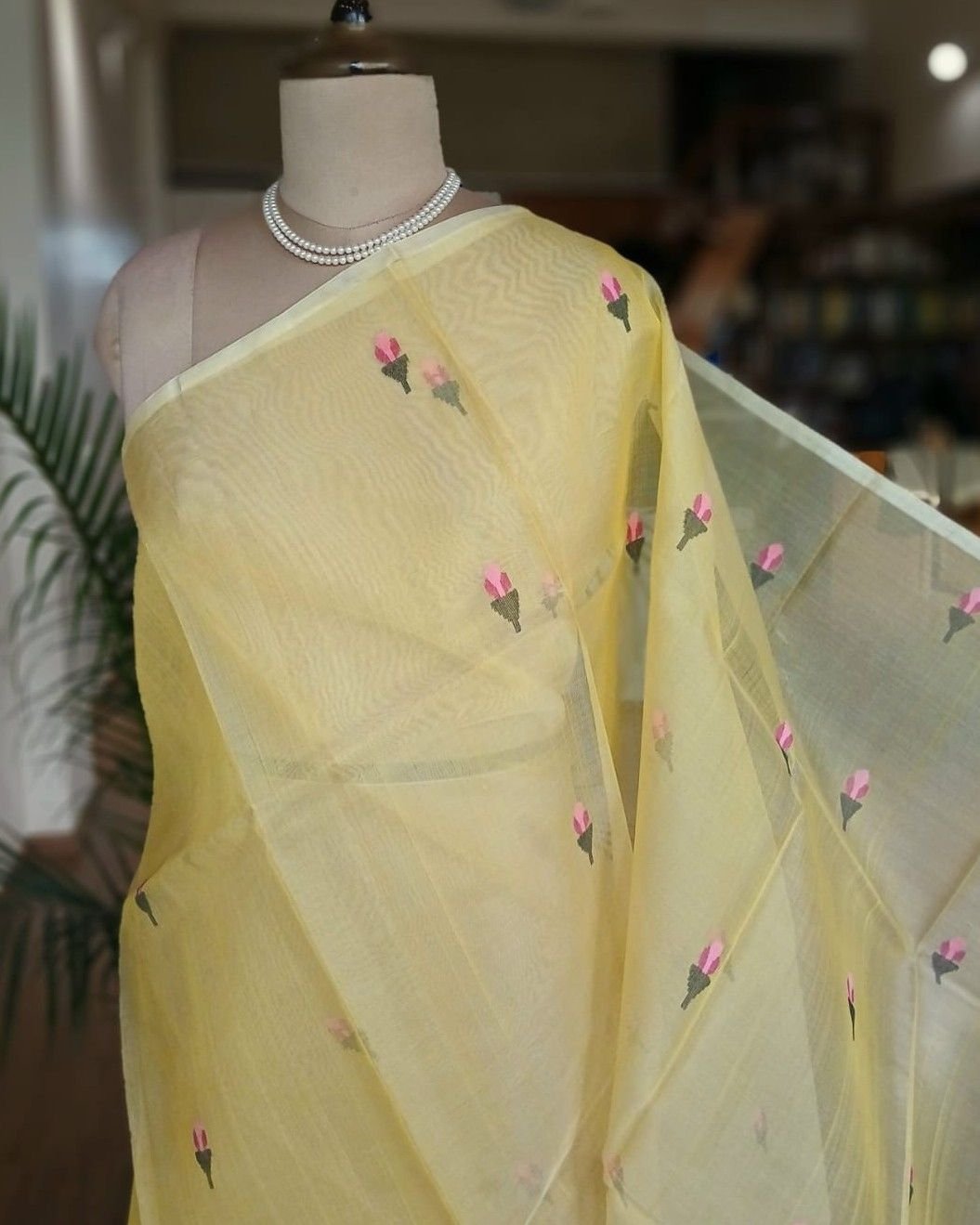 Hand Jamdani in Mulberry Silk with Bird Motifs – (SJMS0030) - Image 2